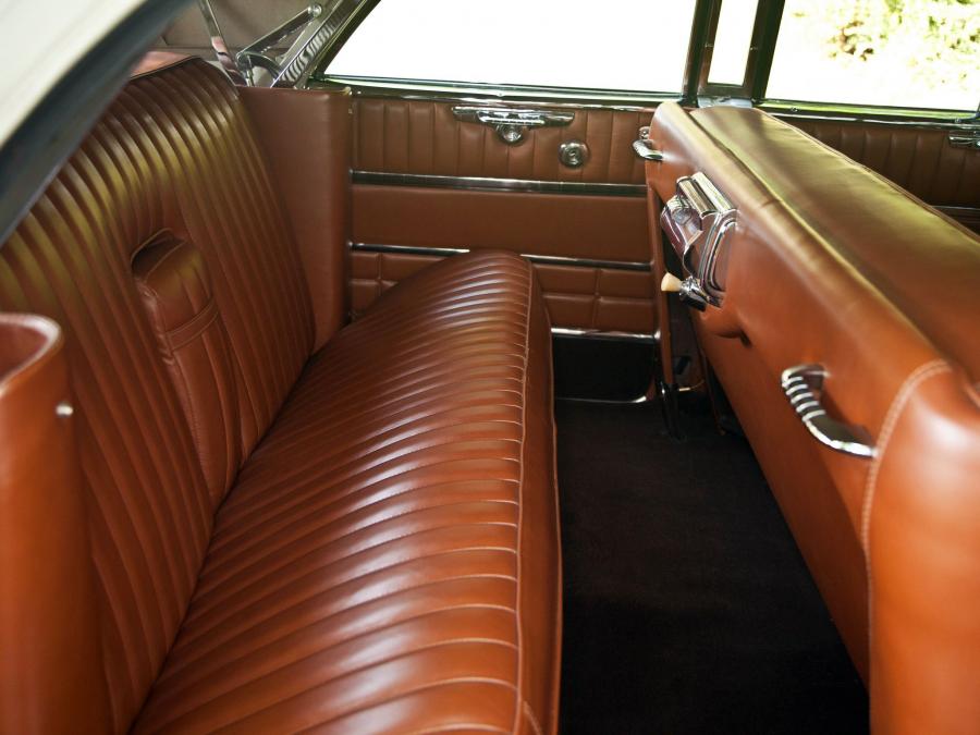  Kaiser DeLuxe Convertible Sedan 1949 года  (фото 7 из 9)